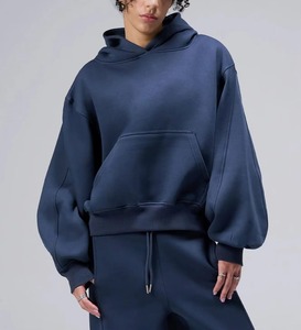 เสื้อฮู้ดโอเวอร์ไซส์ผู้หญิง สีเทาล้วน ทรงหลวม ผ้าฟลีซผสมฝ้าย ระบายอากาศได้ดี สไตล์ฤดูใบไม้ร่วง - Product Image 5