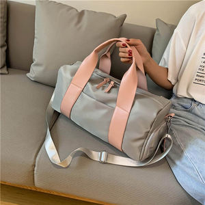Bolsa de Deporte de Cuero para Hombre con Logotipo Personalizado, Compartimento para Zapatos, Impermeable, con Cierre de Cremallera, Estilo Moderno - Product Image 4