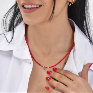 Collar de resina de alta calidad, collar al por mayor, joyería para niñas y mujeres, con tamaño y color personalizados. - Product Image 1