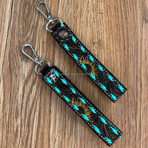 Nouvel arrivage Bracelet en cuir usiné à motifs floraux occidentaux Porte-clés en cuir véritable Porte-clés de voiture Porte-sangle Lanière pour femmes - Product Image 4