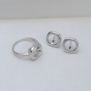 Ensemble de boucles d'oreilles fermées en argent S925 pour femmes, boucles d'oreilles carrées avec perle, support creux, 1268 accessoires de bijoux de mode - Product Image 3