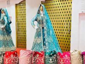 Zware Fluwelen Bruids Lehenga Set Met Jarkan Schouderophalen, Riem En Dupatta Trending Winter Mastani Stijl Feestkleding