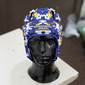 Casque de rugby rembourré en EVA avec logo personnalisé, respirant, matelassé, 7 aérations, visière transparente, coque souple, protection camouflage - Product Image 1