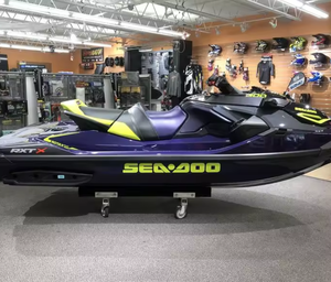Sea-Doo RXT-X 325 2025 en version Tan Métallique et Rouge Lava, moteur Rotax 1630 ACE suralimenté de 325 CV, à vendre - Product Image 2