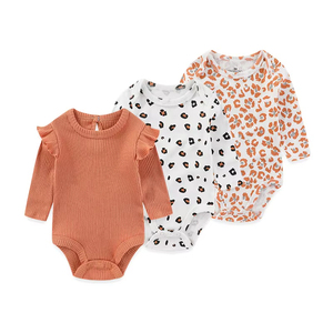 Ropa de bebé recién nacido, conjunto de regalo, algodón suave, fabricante de ropa de bebé, proveedor de bodys de moda para bebés. - Product Image 4