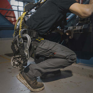 Pantalones de Trabajo Grises para Hombre, Pantalones Utilitarios de Algodón Resistentes a la Abrasión con Bolsillos para Uso Industrial - Product Image 3
