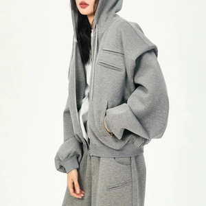 Top Trending Wholesale Custom Women <b>Tracksuit</b> High Quality Running Wear <b>Tracksuit</b> for Women 2 Piece Set - Product Image 3