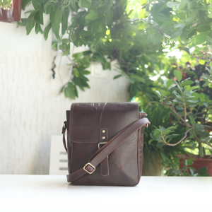 Handmade full grain leather messenger bag classic satchel laptop <b>crossbag</b> - Product Image 4