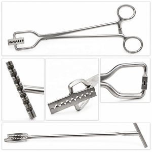 Ensemble d'instruments chirurgicaux : Pince à fil dentée 55 mm, Porte-aiguille chirurgical, Pince manuelle, Pince à fil - Product Image 2
