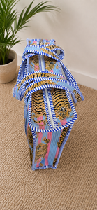Sac fourre-tout en toile imprimé tigre avec rayures bleues, style bohème vintage, fermeture éclair, toutes saisons, sac de shopping hiver pour femme - Product Image 3