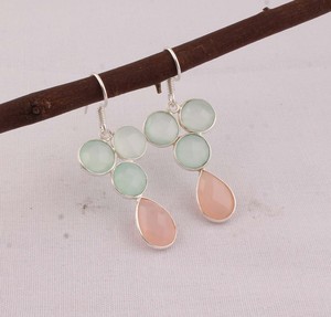 Vente en gros de boucles d'oreilles en argent sterling 925 avec quartz rose, pierre précieuse naturelle aquacalcédoine, fabricant de bijoux, idée cadeau pour femme - Product Image 2