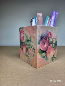 High Quality Customized Carton Paper Box with Embossed & <b>Matt</b> Laminated UV Coating Printed Pencil & Pen Holder Handcrafted Lid - Product Image 6