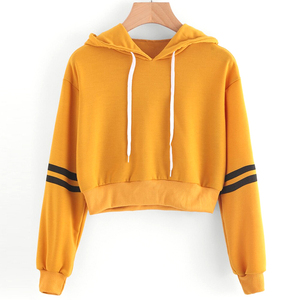 Hoodies courts pour femmes en gros, personnalisables avec logo imprimé, à manches longues, pulls courts pour femmes, hoodies crop top pour femmes - Product Image 3