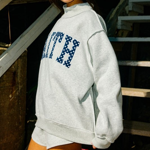 Sweat-shirts à col montant pour femmes en molleton imprimé à pois avec broderie de logo personnalisé, coupe ample, manches longues, pull-over d'automne - Product Image 3