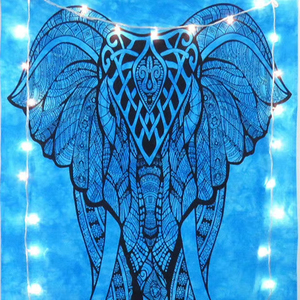 Tapisserie murale ethnique en coton à motif animalier, motif éléphant, multicolore, faite à la main, pour décoration intérieure, par Indian Consigners - Product Image 1