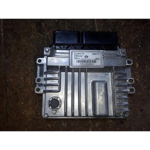 ECUs y Módulos de Computación Usados Korando Sports 6715400132 - Product Image 1