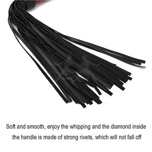 Fouet équestre durable à sensation équilibrée, offrant des performances légères et une maniabilité fiable - Product Image 6