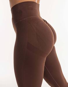 Conjunto de Yoga para Mujer, Nuevo Diseño, Material de Poliéster, Ropa Deportiva Femenina, Conjuntos de Yoga de Primera Calidad - Product Image 6