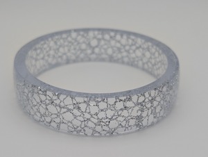 Brazalete de Resina Hecho a Mano con Diseño de Red Brillante, Diseño Exquisito para Regalo Personal - Product Image 4