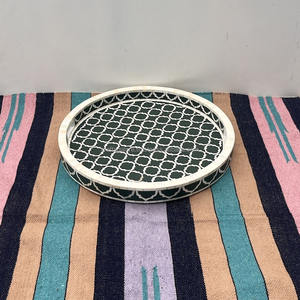 Bandeja de Servicio Artesanal de Madera India con Incrustaciones, Ecológica, Pulida, de Lujo, para Mesas de Centro, Decoración del Hogar - Product Image 3