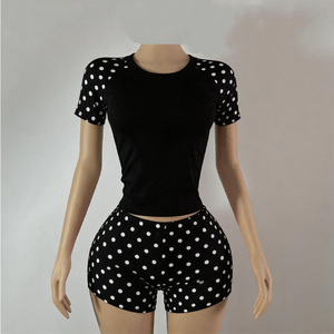 Women's Casual Summer 2-Piece Short Set with Custom Logo Dots Print Headband Trending Streetwear with Customized <b>Top</b> sets - Product Image 3
