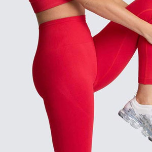 Conjunto de Yoga para Mujer Talla Grande, Cómodo y Elástico, Ropa Deportiva Ideal para Fitness, Yoga y Uso Casual, Moda Femenina - Product Image 3
