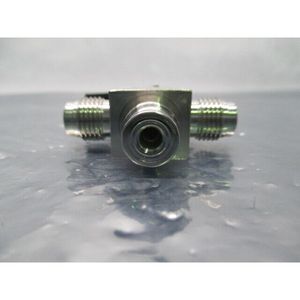 Válvula de Bola de 3 Puertos Swagelok SS-42XVCR4, 2500 PSI - Equipo y Piezas de Semiconductores de Confianza de Marca Global - Product Image 1
