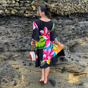 2025 nuevo diseño balinés artesanal rayón playa vestido diseño Floral pintado a mano Original hecho en Bali alta calidad - Product Image 2