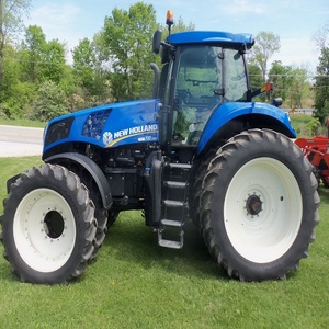 Tracteurs New Holland à prix réduits à vendre : équipement fiable et durable disponible à des prix avantageux - Product Image 6