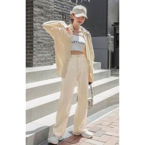 Jean en denim crème vintage ample et stylé pour femme – Tendance, décontracté, streetwear, coupe ample, écologique, taille 26-40 - Product Image 1