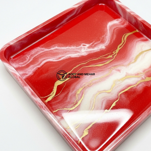 Ensemble de plateaux de service en résine design – Finition marbre rouge brillant et beige, plateaux décoratifs carrés - Product Image 2