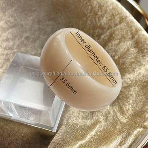 Collection de bracelets de mode en résine vibrante de haute qualité faits à la main Bracelets de conceptions uniques - Product Image 2