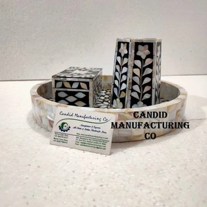 ชุดเตาเผากำยานไม้จันทน์หอมแบบทำมือจาก Candid Manufacturing Co.  พร้อมถาดและกล่องตกแต่งสไตล์อเมริกัน เป็นมิตรต่อสิ่งแวดล้อม - Product Image 4