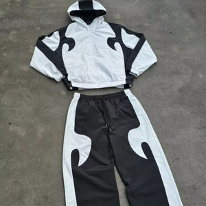Conjunto Deportivo Unisex Negro con Capucha, Cortavientos, Ligero, para Otoño, Pantalones Deportivos con Cintura Elástica, Mangas Largas, Diseño Casual 2 en 1 - Product Image 2