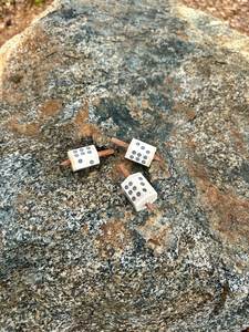 ลูกเต๋าทำมือสไตล์ไวกิ้ง/ยุคกลาง งานฝีมือชั้นเยี่ยม หนา 3/4 นิ้ว สินค้ามาใหม่ - Product Image 5