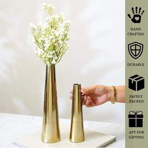 Vase à fleurs en métal doré fait à la main, pot à fleurs décoratif pour la maison, mariage, décoration de Noël - Product Image 5