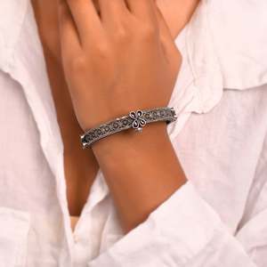 กำไลข้อมือ Meera Jaipur Ekavira - Product Image 2