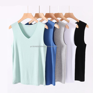 Vente en gros de débardeur de sport sans couture respirant à séchage rapide en coton doux à boutons 3D pour hommes - Product Image 1