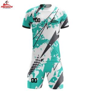 Meilleur uniforme de football pour hommes, haute qualité, personnalisé, manches courtes, respirant, séchage rapide, été, 100% polyester, antibactérien, équipe personnalisée - Product Image 3