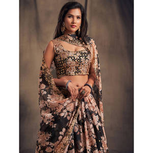 Lehenga choli เทศกาลผ้าโปร่งพิมพ์ลายดอกไม้สีดำ - Product Image 3