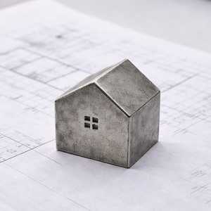 Prensapapeles de Metal Plateado en Oro con Grabado 3D, Accesorio de Escritorio Único, Decoración para el Hogar - Product Image 2