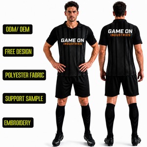 เสื้อฟุตบอลย้อนยุคแบบขายส่งสั่งทำพิเศษสำหรับผู้ชาย รุ่นนักเตะ เสื้อฟุตบอลสำหรับฝึกซ้อมทีม เสื้อฟุตบอลย้อนยุค เสื้อทีมชาติไทย - Product Image 1