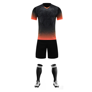 Uniforme de Fútbol de Manga Corta de Secado Rápido de Primera Calidad, MOQ Bajo, Uniformes de Fútbol para Adultos en Venta - Product Image 6