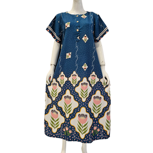Robe décontractée pour femme, idéale pour la vie quotidienne, confortable en tissu rayonne, par Chrysanta - Product Image 3