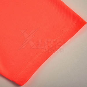 Camiseta y pantalones cortos de fútbol hechos con tela de alto rendimiento diseñada para mejorar el flujo de aire y máxima comodidad del jugador. - Product Image 3