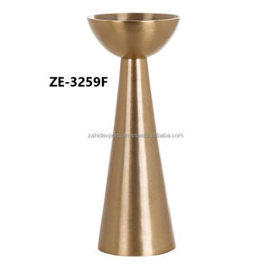 Porte-bougie minimaliste de luxe pour les concepts d'intérieur modernes, édition de Noël, fabriqué à la main par Zahid Exports India - Product Image 2