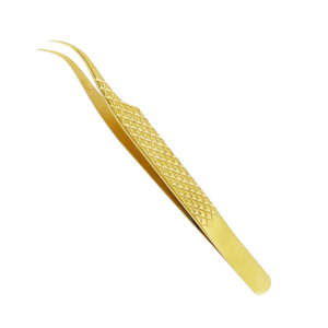 Pince à cils courbée de forme spécifique, principalement conçue pour le volume, en acier inoxydable japonais, finition or plasma, emballage personnalisé, logo personnalisé. - Product Image 3