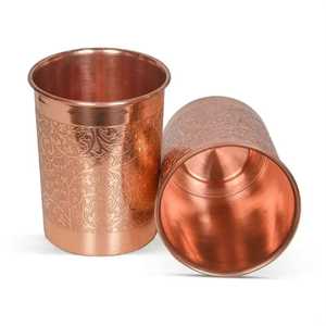 Verre à eau martelé en cuivre pur antique, fait main, grande capacité, pour boissons ayurvédiques, vaisselle indienne, vente en gros - Product Image 1