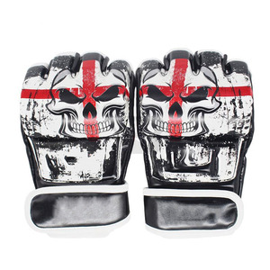 Gants de MMA professionnels en gros, haute qualité, demi-doigts, en cuir, avec fermeture auto-agrippante, pour entraînement de combat et sparring MMA - Product Image 1