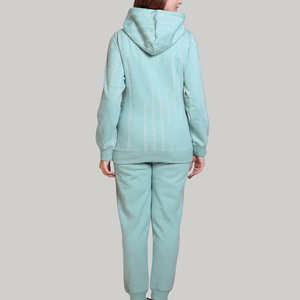 ชุดวอร์มผู้หญิงทรงทันสมัย คุณภาพพรีเมียม ราคาสมเหตุสมผล รับทำโลโก้ตามสั่ง OEM - Product Image 3